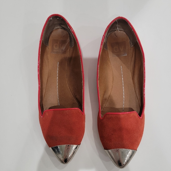 DV by Dolce Vita Women's Red Flats with Silver Cap Toe Size 8.5 - Picture 2 of 5
